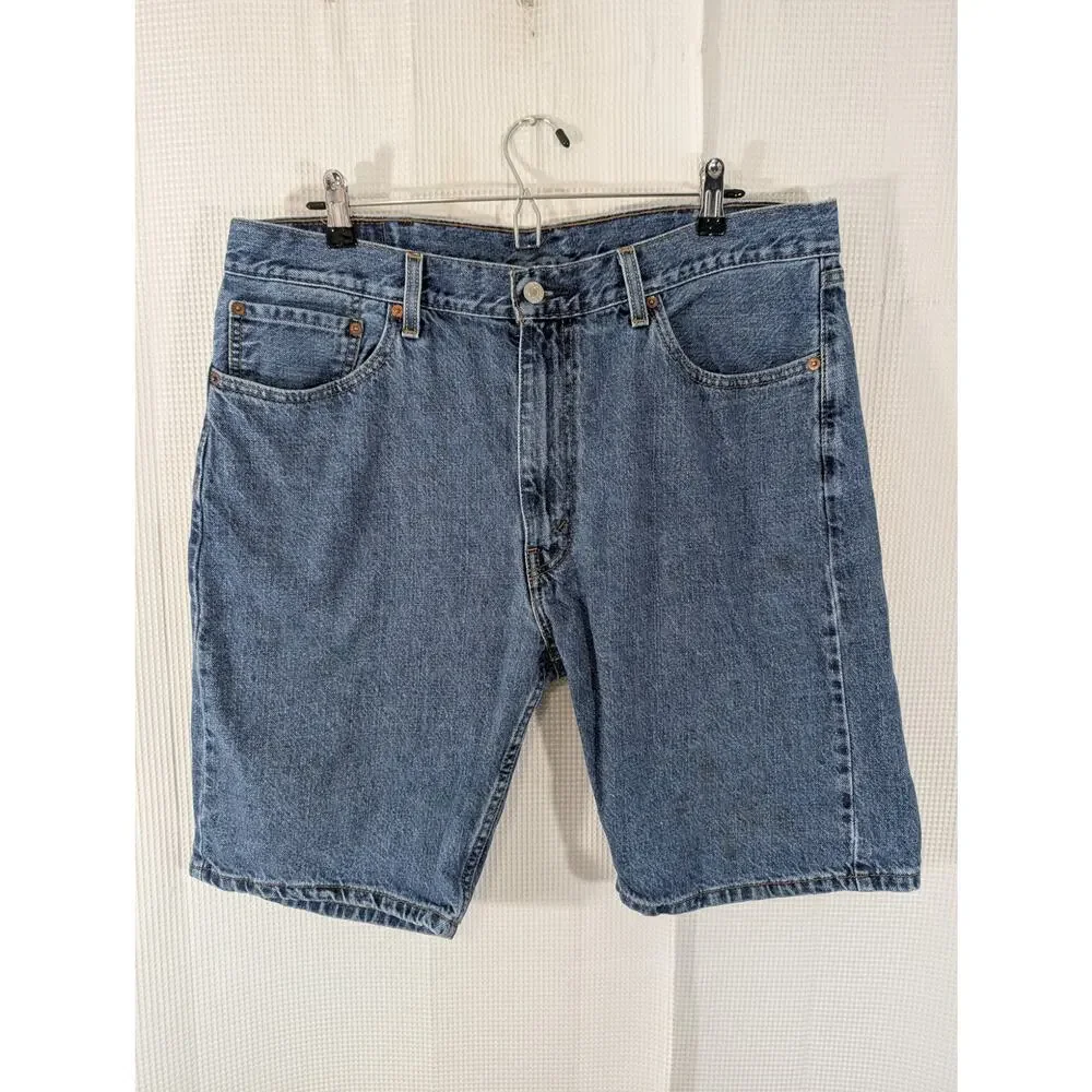 Levis measurements waist